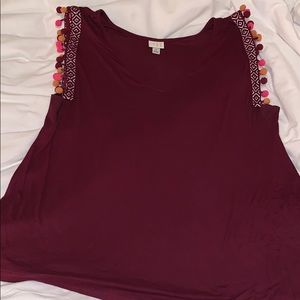 Maroon tank top with pompom sleeves!